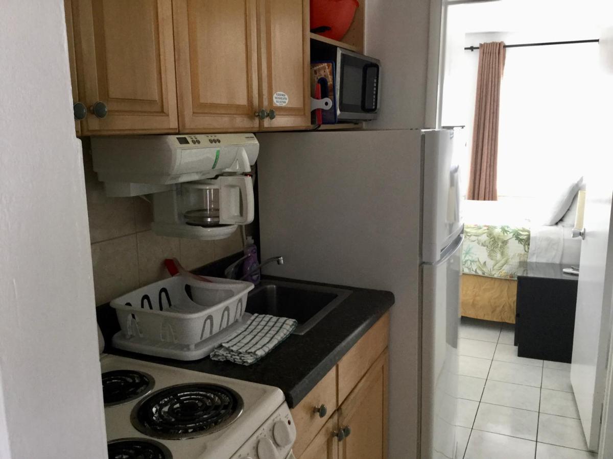 Breakaway Inn Guest House Лодердейл-бай-Си Экстерьер фото